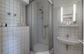 Hotel Haus Oberland Dusche/WC